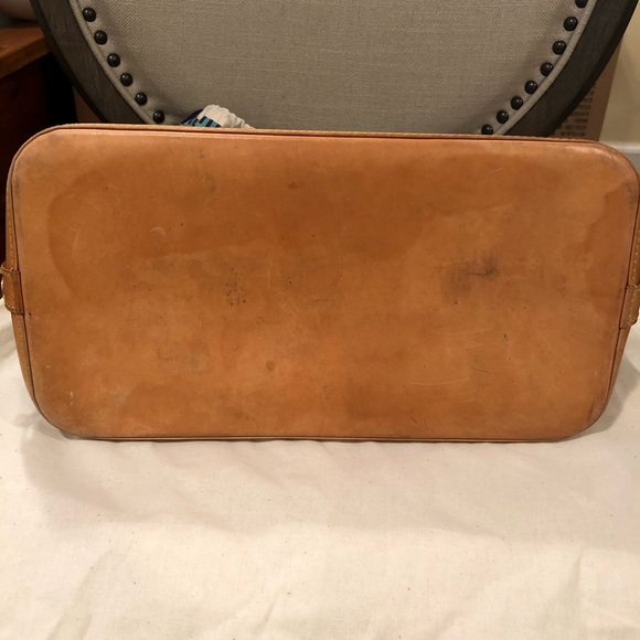 Louis Vuitton Alma - Picture 5 of 7